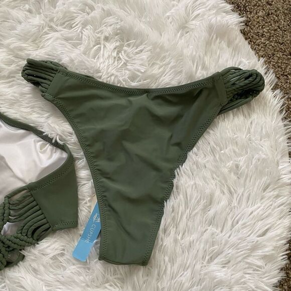 Cupshe Green 2 Piece Bikini Swimsuit New Womens Size Medium - Picture 5 of 11